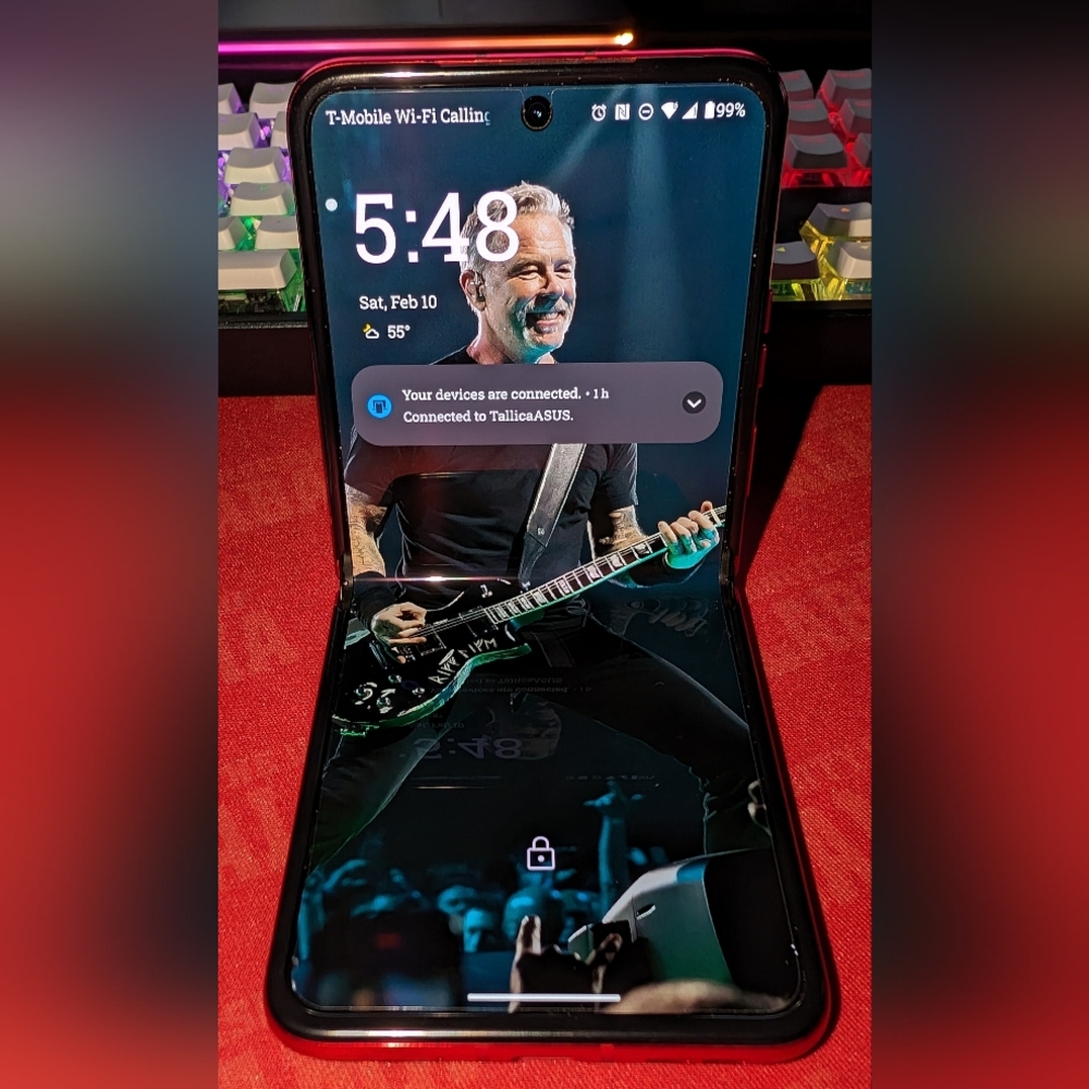 T-Mobile Motorola Razr Plus 2023